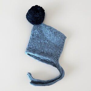 The Blueberry Hill Baby Bonnet Winter Hat Crochet Size 3-12 Months XS gray Pom